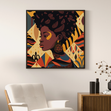 Queen Glorious Canvas Print