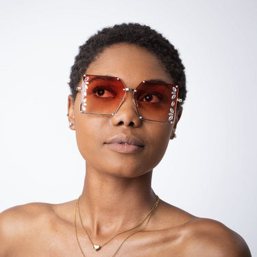 The Roxanne Oversized Sunglasses w/Gase