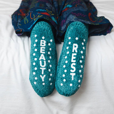 Beauty Rest Fleece Sherpa Gripper Socks - Izzy & Liv