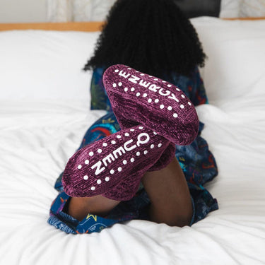 Queen Energy Fleece Sherpa Gripper Socks - Izzy & Liv