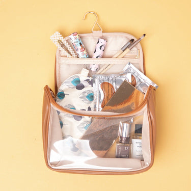 The Motto Hanging Toiletry Bag - Brown - Izzy & Liv