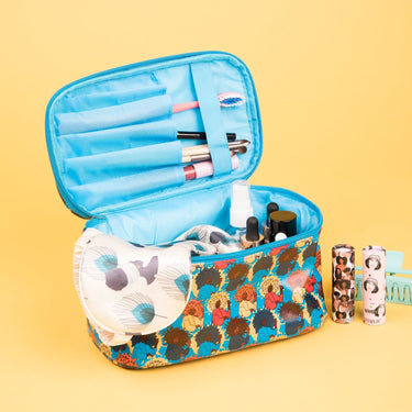 Cultured Queens Caboodle, Cosmetics Organizer