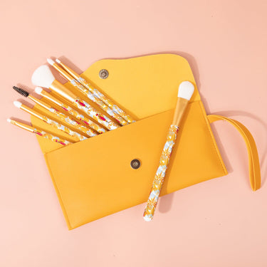 Wild Vibes 7-Piece Cosmetic Brush Set w/Case