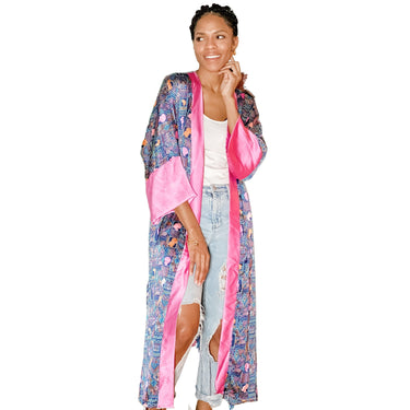 Soul Sisters Luxe Belted Satin Robe - Izzy & Liv
